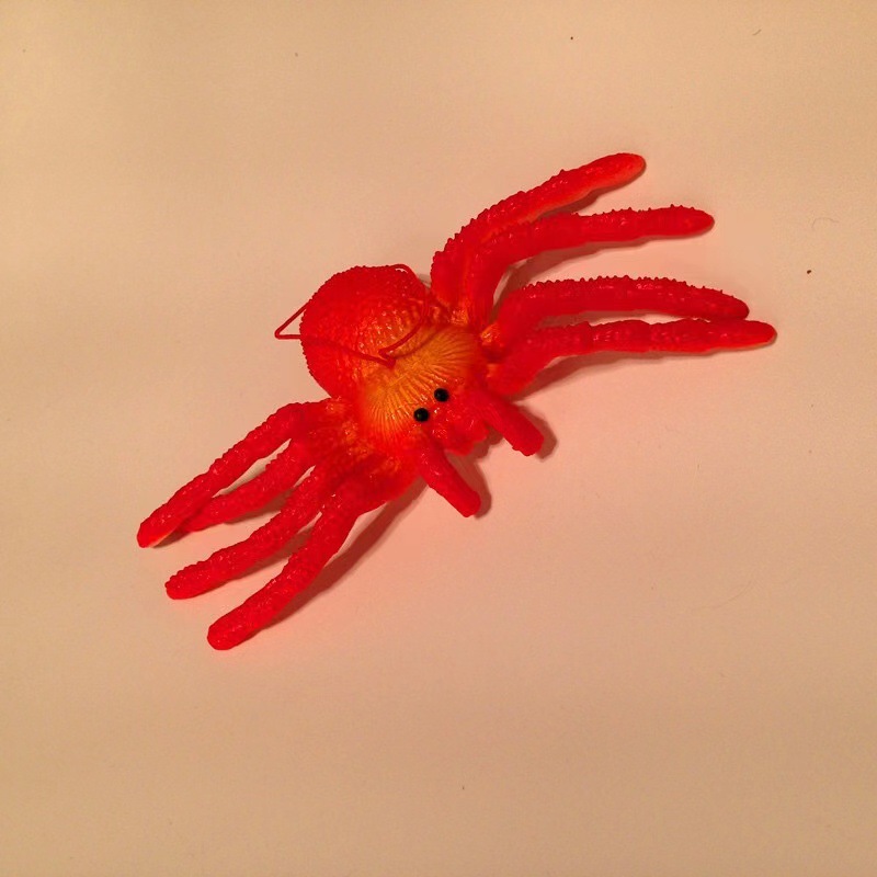 큰 빨간 거미 (15x14CM)