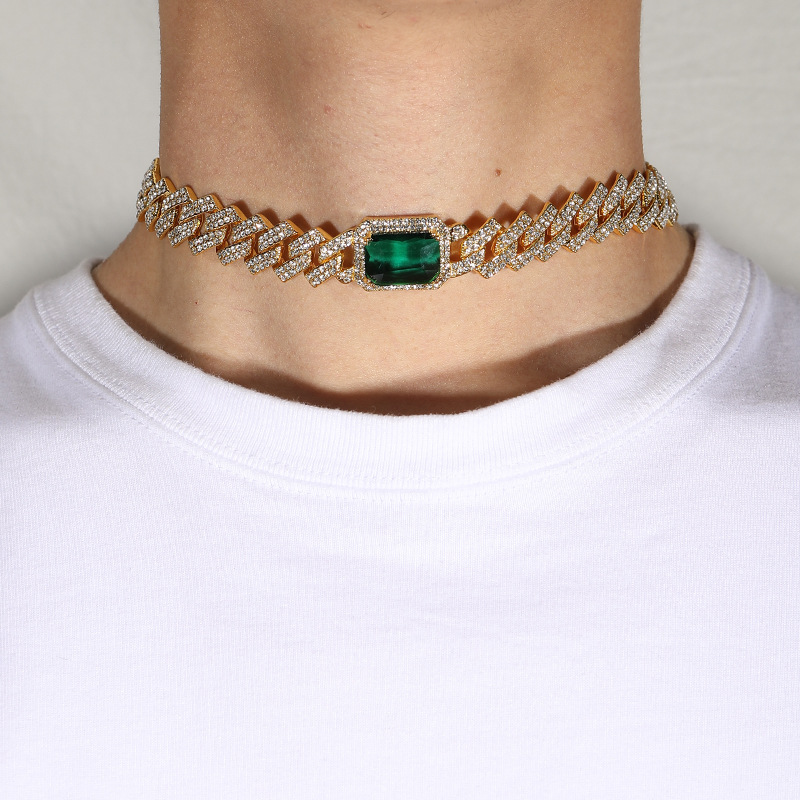New hip-hop necklace with personalized minimalist style, alloy inlaid diamond, emerald diamond Cuban chain_voghion.com