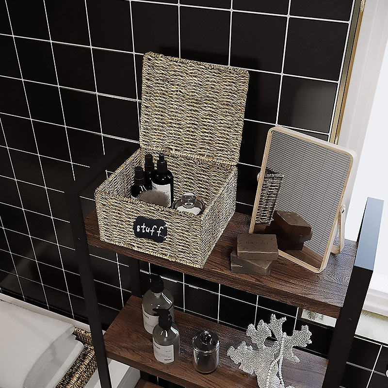 Caja de almacenamiento de paja simple tejida a mano con cubierta sala de estar dormitorio juguetes de ropa caja de almacenamiento de caña cesta de almacenamiento