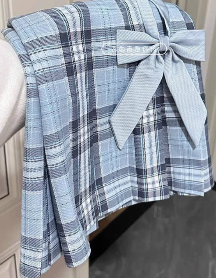 Расплавленная вода + коробка для самолета