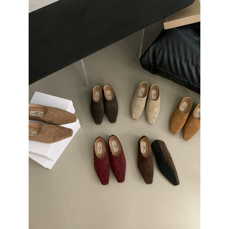 Французские нишевые ретро квадратные туфли на низком каблуке женские 2024 новые нежные замшевые ботинки Lefu бобовые ботинки Мюллер обувь