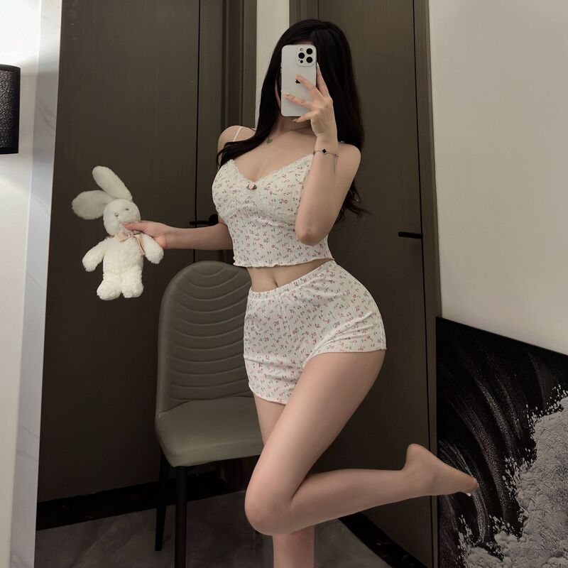 French-style summer sweet and pure desire V-neck ribbed floral sleeveless two-piece camisole and shorts pajama set wholesale French-style summer sweet and pure desire V-neck ribbed floral sleeveless two-piece camisole and shorts pajama set wholesale