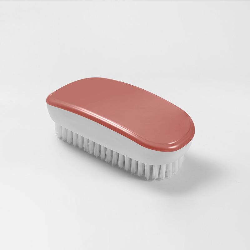 洗濯ブラシは軟毛靴ブラシで靴を洗います。家庭用靴ブラシは専用に靴を磨きます。洗濯を傷つけません。|undefined