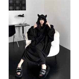 Little Devil Nightgown with Wings Stuffed Pajamas Home One-Piece Winter Warm Ladies Dormitory Coral Velvet Couple