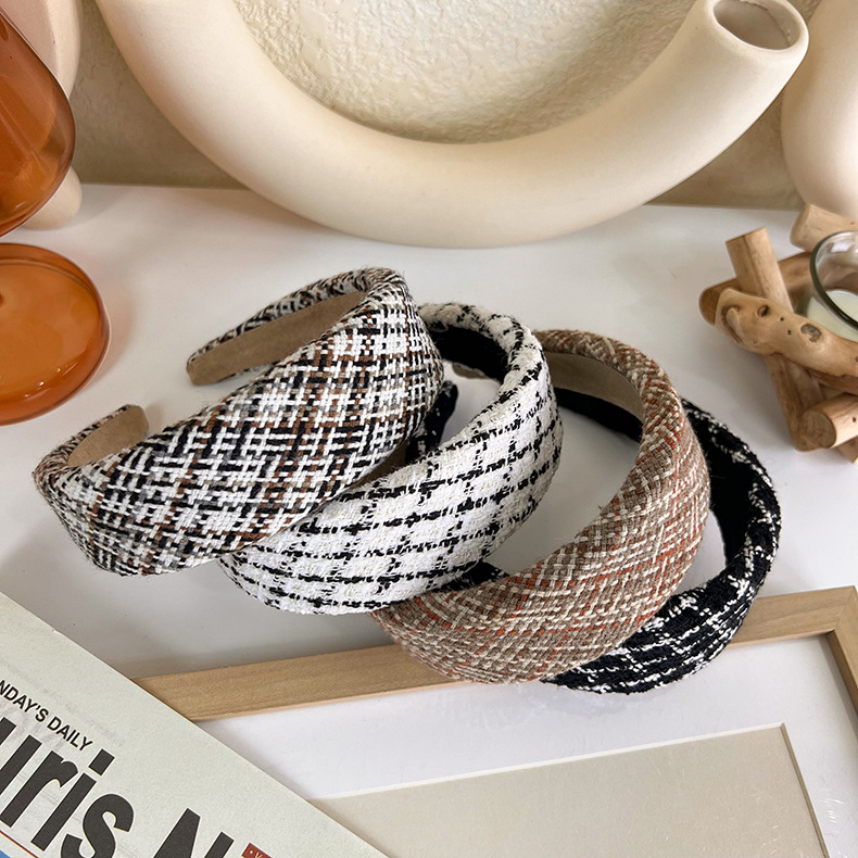 Plaid Pattern Sponge Broad-brimmed Headband display picture 1