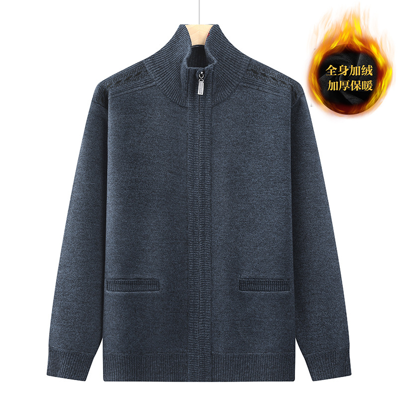 中高年のお父さんのセーターの男性の秋冬のベルベットの上着の老人の保温のメリヤスのゆったりしているレジャーのおじいさんは服を詰めます。