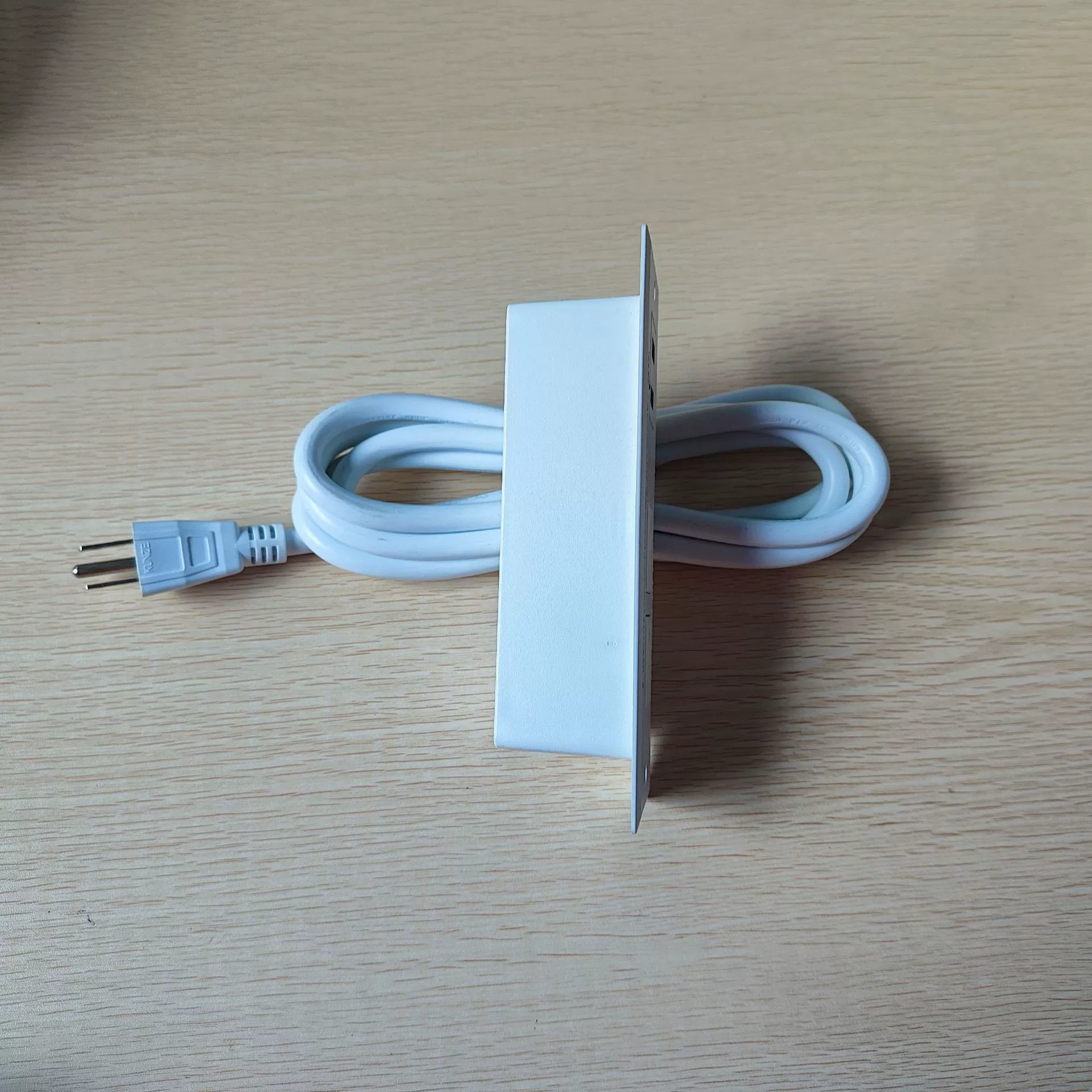 Производитель сертифицированная USB-розетка для мебели настольная, американский стандарт, настольная встраиваемая вилка