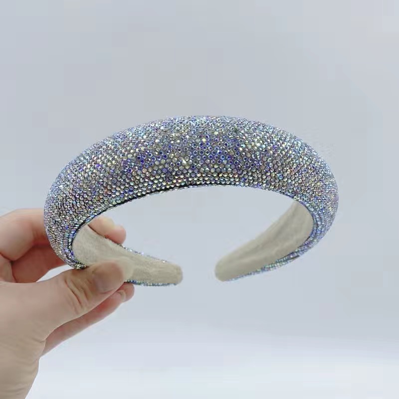 Diadema con diamantes, estilo de celebridad de internet, nueva diadema de esponja de alta gama 2023 para realzar la corona, versátil para looks modernos de chicas jóvenes.