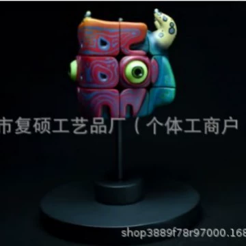 Скульптура монстра Кубик Рубика Игрушки