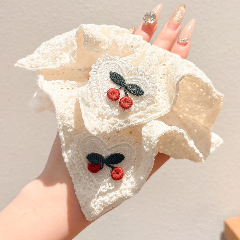 Toallas beige cuadradas francesas anillo de cabello cereza hueco anillo de cabello simple cola de caballo tierna cuerdas de cabello cereza amor