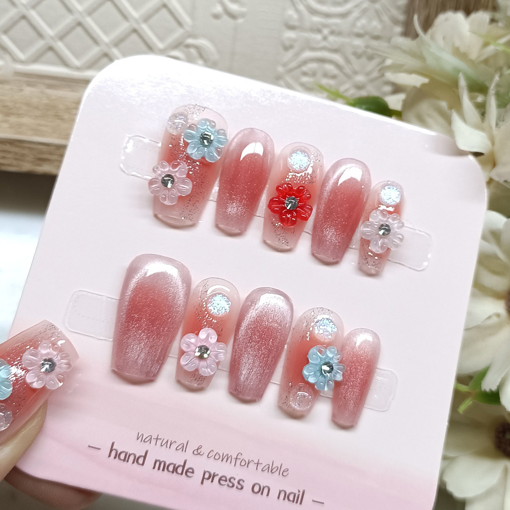 Manicura de Año Nuevo, 10 piezas de diamantes de perlas hechos a mano, arte de uñas portátil, parche de uñas Xiaohongshu, venta al por mayor