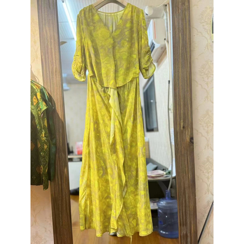跨境25夏季新款法式复古碎花桑蚕丝连衣裙女收腰显瘦气质长裙子女|undefined
