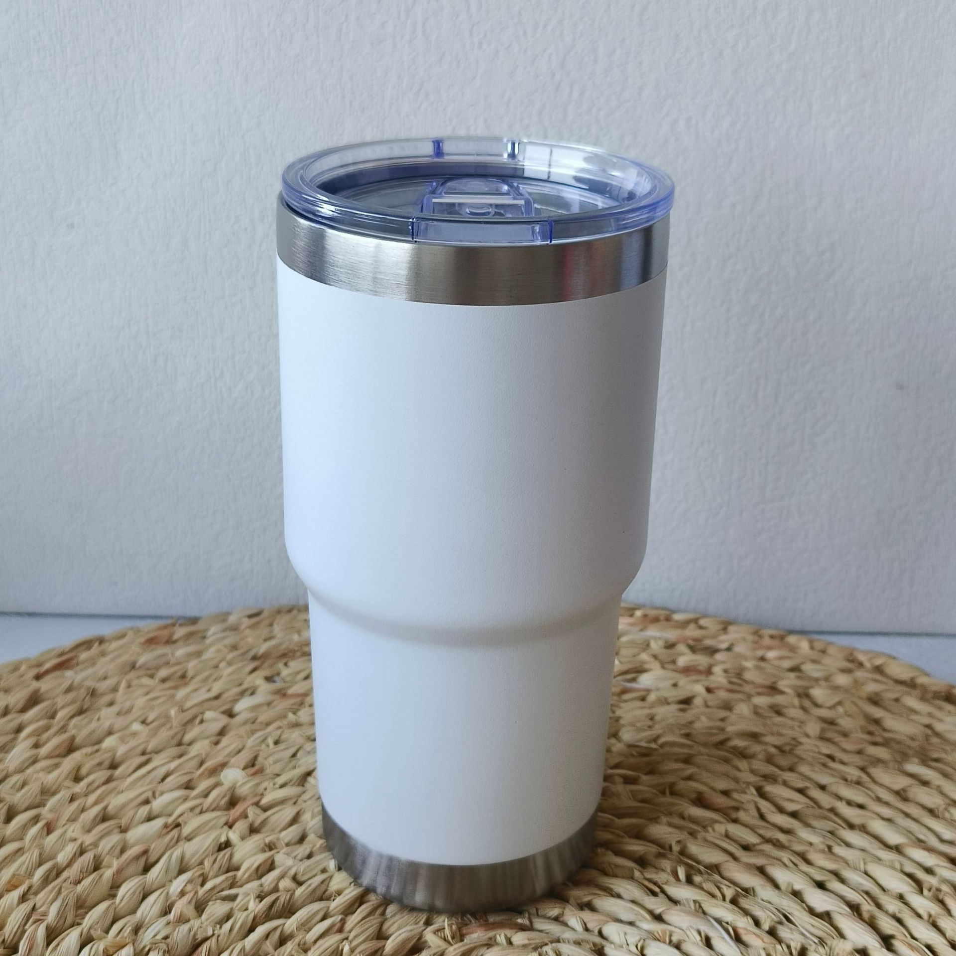 20oz tazas de automóviles de inyección 304 acero inoxidable doble aislamiento térmico para automóviles tazas de hielo tazas de cerveza botellas de aislamiento térmico