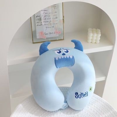 Algodón de memoria transfronteriza almohada de bordado de dibujos animados en forma de U rebote de algodón para el hogar puede establecer logotipo almohada de siesta para viajar en coche