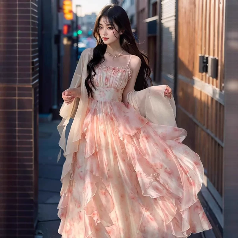Летний набор slip dress — прилегающий bodice, длинная юбка и кардиган, лёгкий струящийся стиль