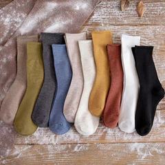 Socks for women in autumn and winter, retro Japanese style piles of socks, women's winter solid color mid-length socks, street stalls, rapid delivery