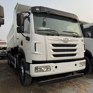 ���ڹ���һ�����JH6-400�R��8*4ǰ�ĺ����ж��܇�����ж܇