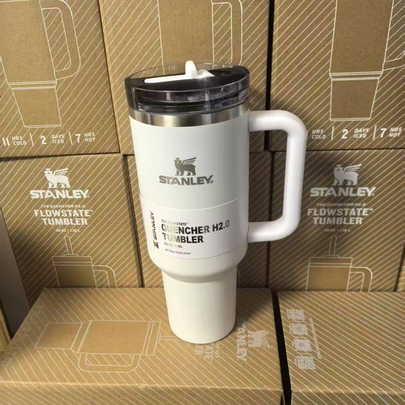 クロスボーダー在庫あり ebay スタンレー stanley 第 2 世代 40OZ 大容量ステンレス鋼車用断熱ウォーターカップ|undefined