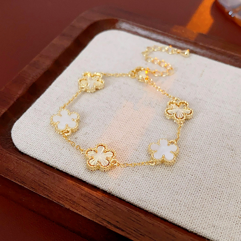 Pulsera de flor de cinco pétalos con galvanoplastia de oro real de 14K, pulsera de moda exquisita y versátil, joyería de lujo ligera de nicho para mujer