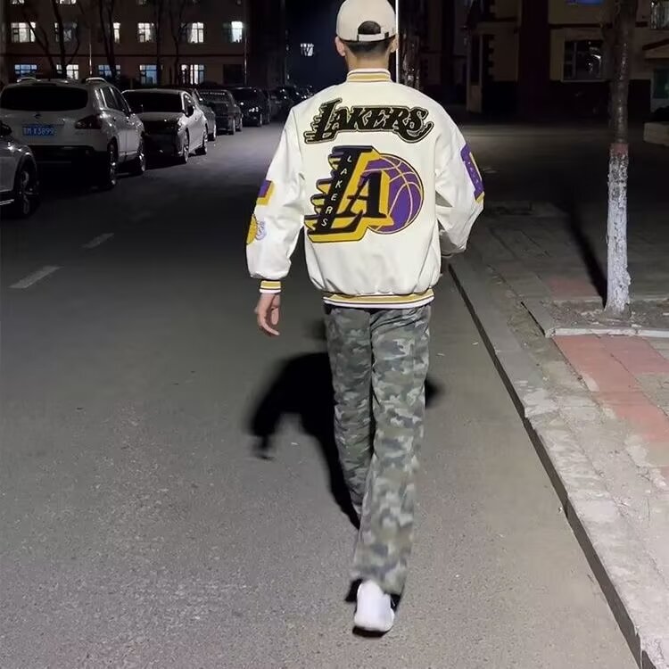 Reliable Youth Demon Arrow Embroidery Baseball Jacket for Men, Spring and Autumn American Style Ac Jacket, Loose Casual Couple's Coat, Trendy