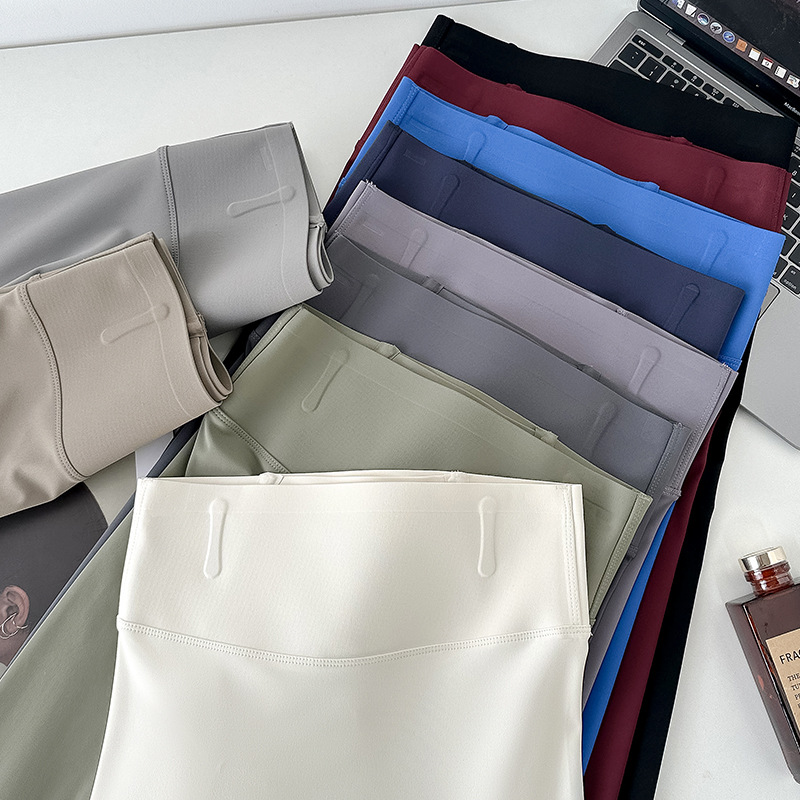 Base layer cloud-feeling fishbone high-waist no awkward line Barbie pants thin nine-inch leggings sports pocket yoga pants