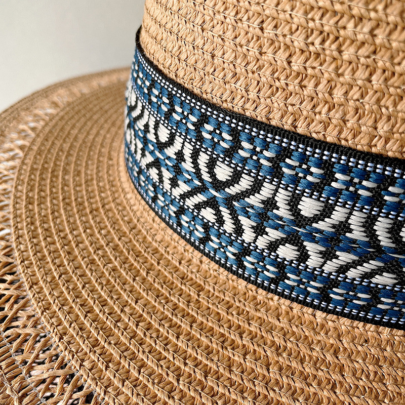 Women's Sweet Geometric Flat Eaves Straw Hat display picture 11