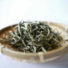 福鼎白茶野 生白毫银针古树茶叶批发全芽红茶香蜜韵茶叶银针白茶