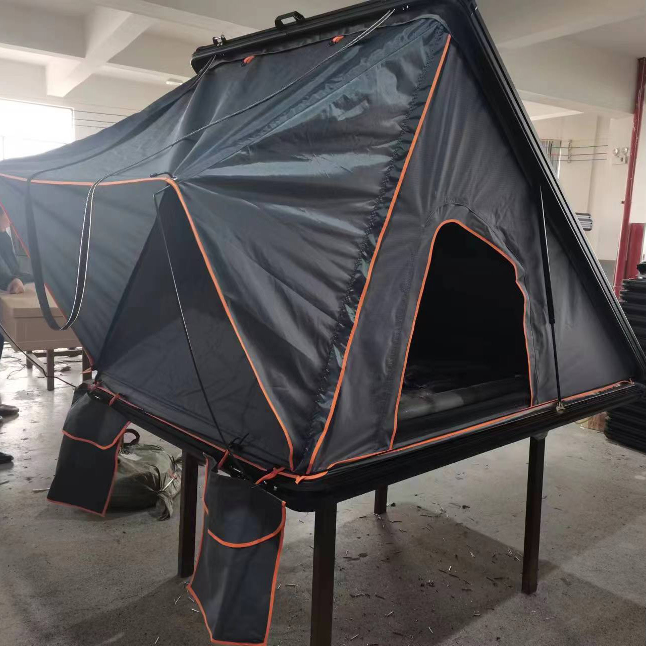 Aleación de aluminio tipo triángulo al aire libre carpa de techo carpa de carro de cáscara dura