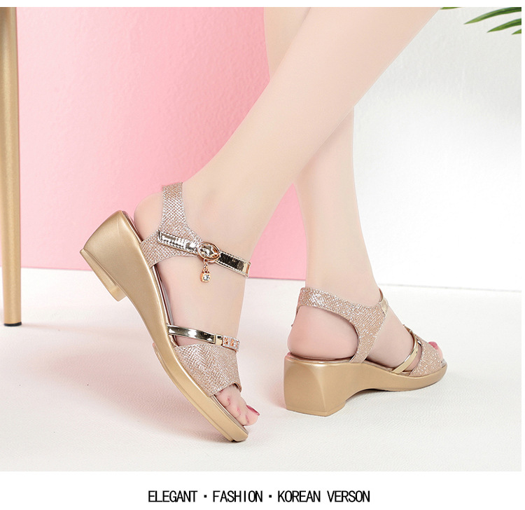 Sandal da thật nữ quai chữ V đế xuồng mềm, gót trung bình, phong cách thời trang đa năng, size lớn — màu đen chi tiết 14