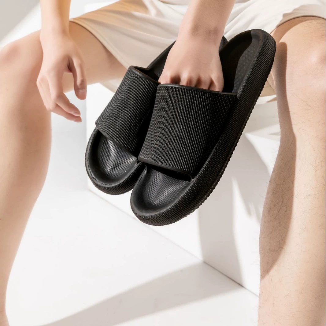 Женские тапочки, верхняя одежда, Летние слипоны, Мягкие Шлепанцы с толстой подошвой, дышащие повседневные домашние слипоны, женские нескользящие модные сандалии