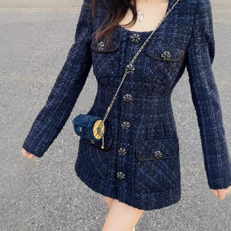 2025 New Autumn and Winter Style Small Fragrant Square Collar Short Skirt Elegant Small Age-Reducing Single-Breasted Tweed Dress for Women