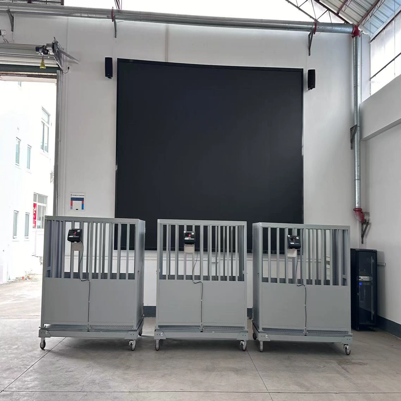 Нестандартные конвертируемые мобильные весы для ограждения, платформенные весы с ограждением 1.5m X 0.8m весы для живых животных