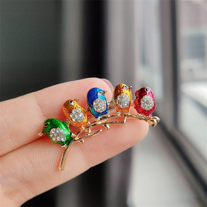 13g Weight Zircon Inlay Material Cute Retro Simple Style Pin Alloy Plating Inlay Zircon Women's Brooches