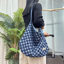 慵懒风单肩包小众设计牛仔布包包女2025春季新款大容量通勤托特包