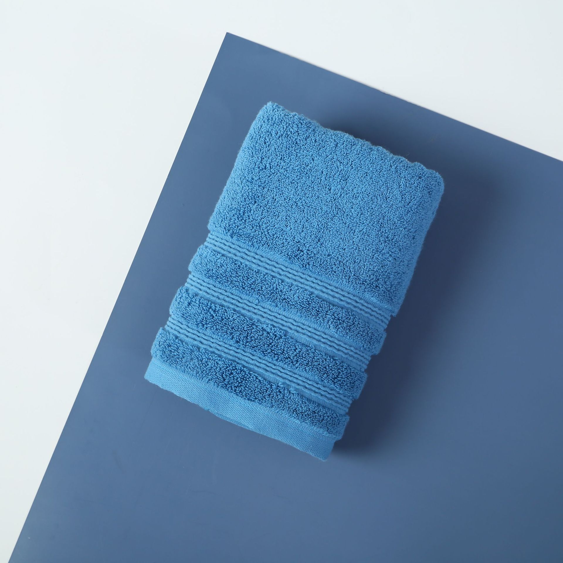 77bdd355e9523a4ef95e7c0d426308