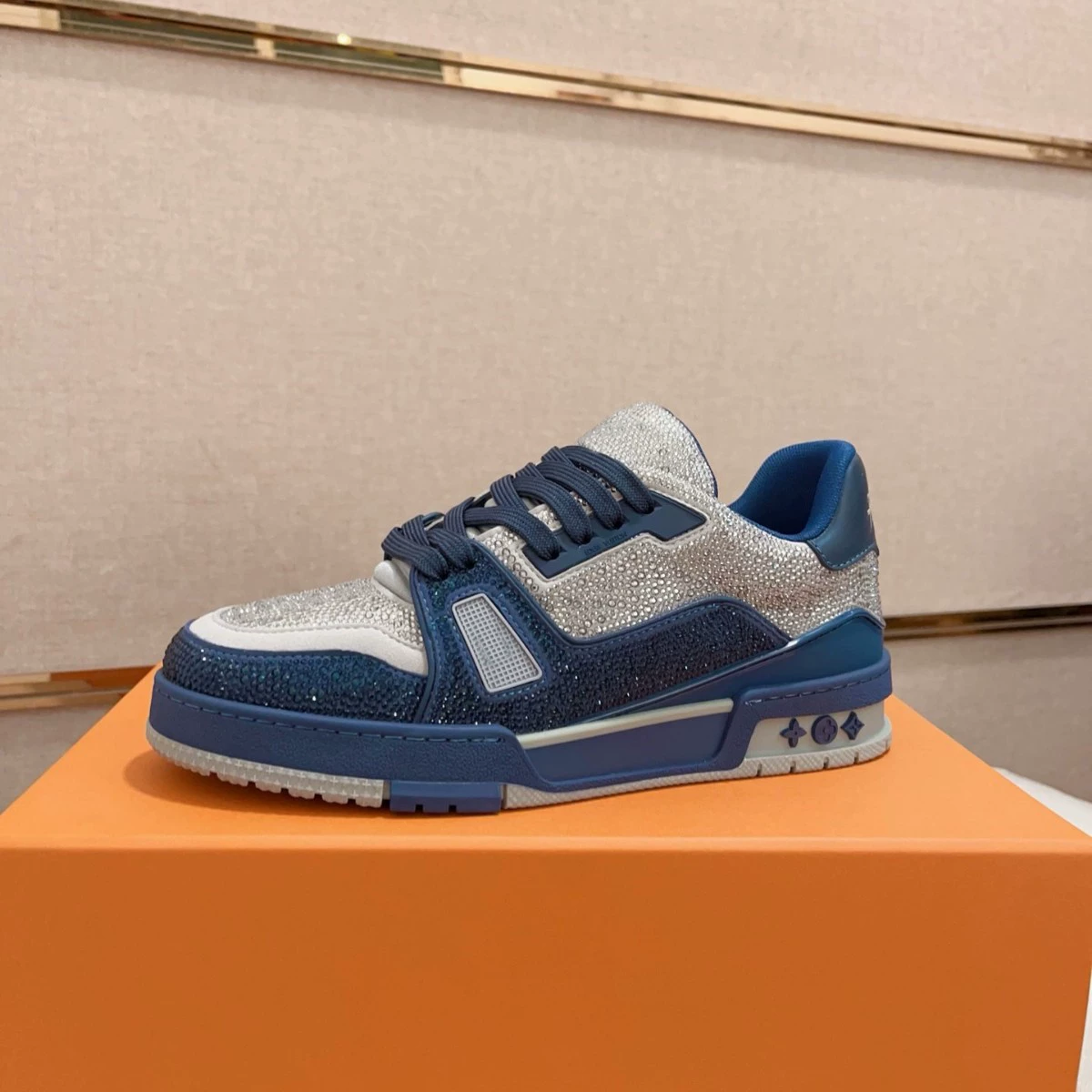 Обувь Путянь Осел дом со стразами