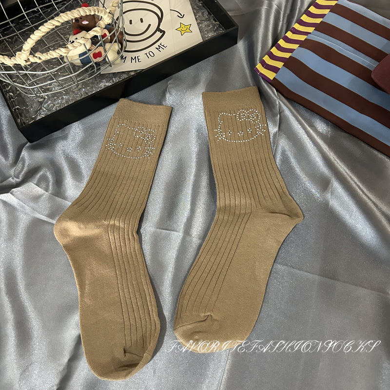 新款可爱烫钻猫咪秋冬欧货袜子洋气卡通棉中筒袜堆堆袜无骨潮袜|undefined