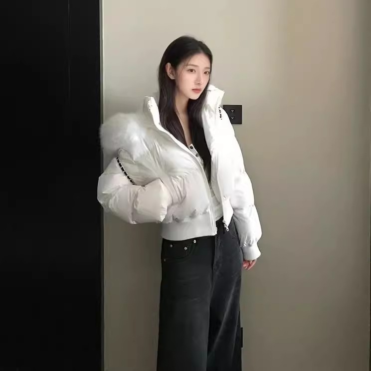 芬兰雪境 冬季毛领连帽收腰加厚短款羽绒棉服女|undefined