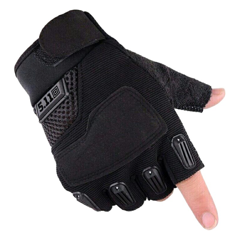 Comercio exterior transfronterizo primavera, verano y otoño Four Seasons fabricantes tácticos al aire libre en stock antideslizante montar medio dedo guantes para hombres