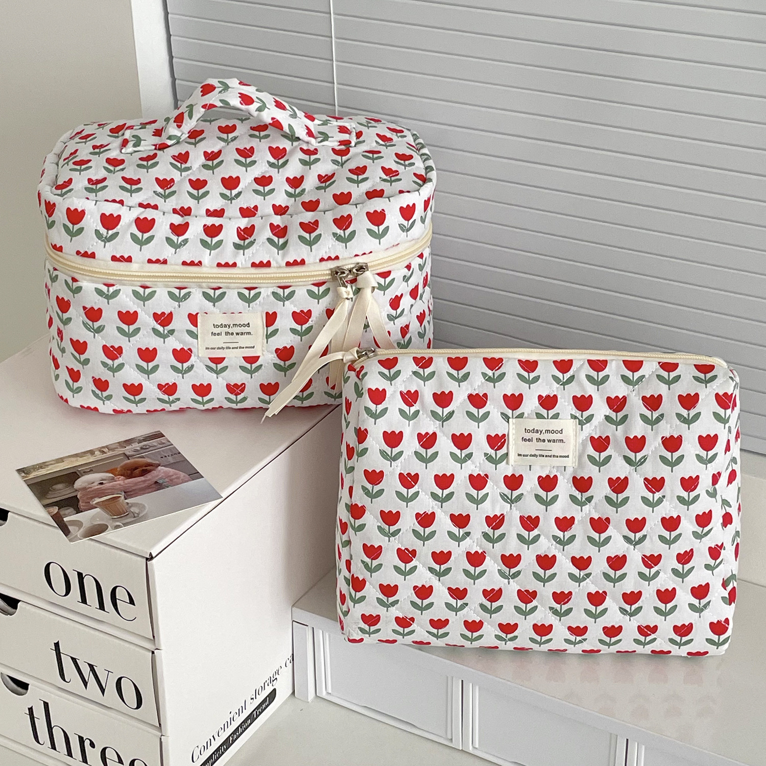 Cosmetic Bag Bags Type Classic Style Flower Polyester Sewing Thread Square Makeup Bags