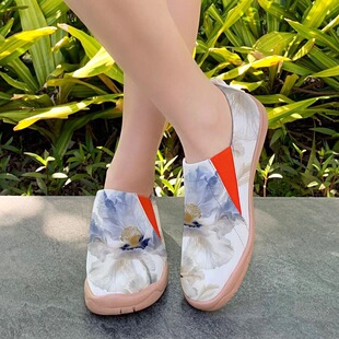 U 40635 Slip On Travel Cloth Shoes �ȼ�һ�_�Ų�Ь �羳���l
