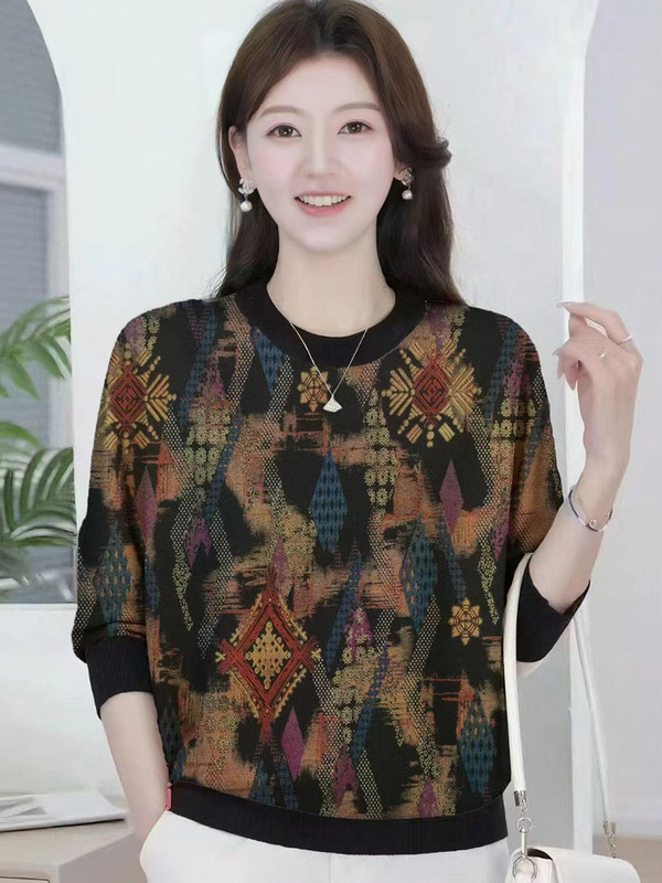 中老年女装秋装长袖小衫宽松大码妈妈春秋洋气花色圆领T恤打底新|undefined