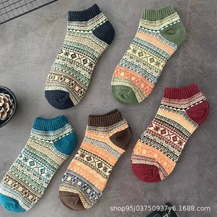 Socks Men's Autumn and Winter Cotton Socks Warm and Thickened Men's Socks Retro Stockings Sweat-Absorbent and Deodorant Mid-Calf Socks Cross-Border Dropshipping Casual