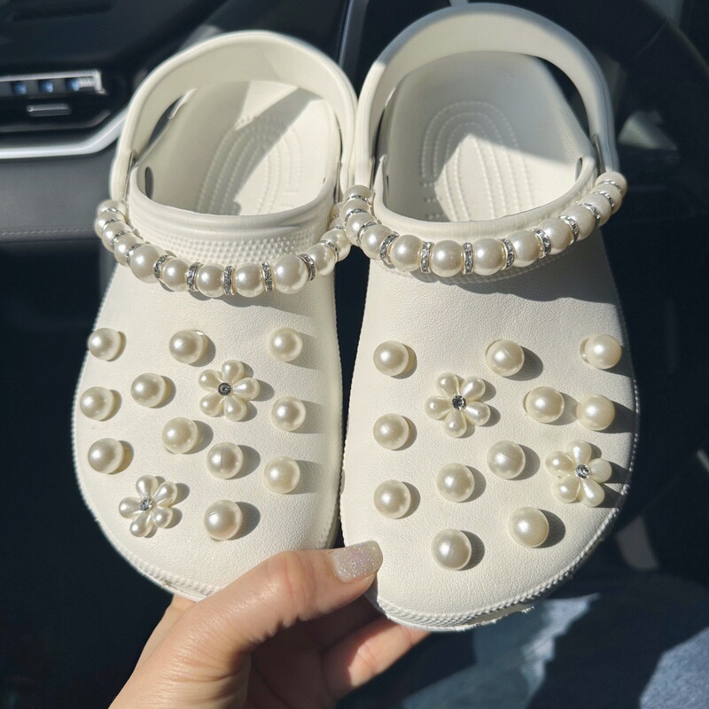 Hole Shoes Pearl Buckle Diamond Chain Hole Shoes Pearl Decoration Flower Shoe Buckle Pearl Flower Accessories Accessories