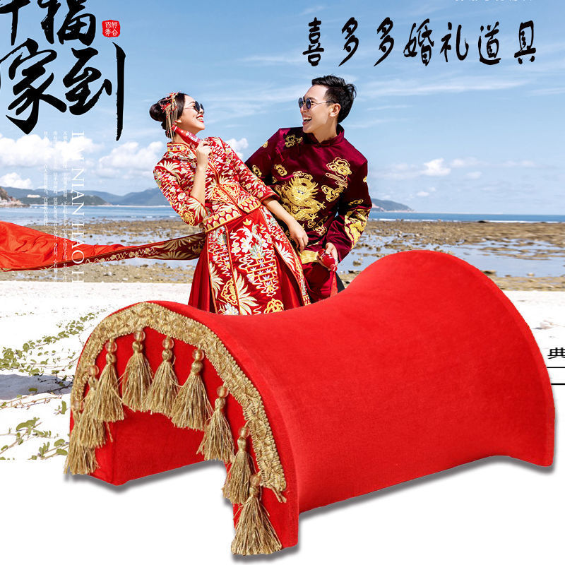 saddle Chinese style wedding prop Large sedan Wedding celebration Escorting Dragon Phoenix To fake something antique Sedan chair Eight wedding Sedan chair