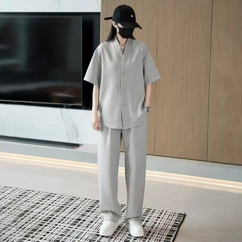2026 Summer Trendy Loose-Fitting Couple's V-Neck Short-Sleeve Set, Stylish Casual Unisex Two-Piece Outfit for Men and Women