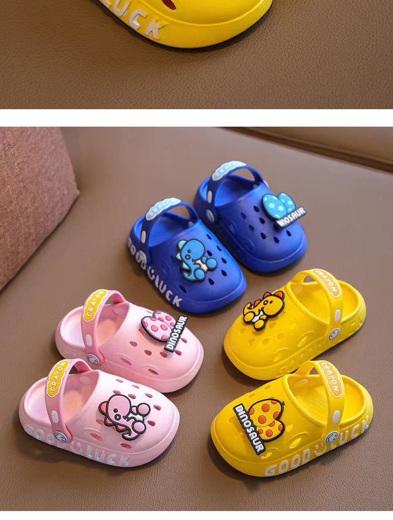 Kid's Casual Basic Cartoon Round Toe Crocs Slippers display picture 2