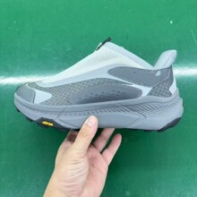 �羳���S HOKA Project Transport �C���L���һ�_�ő��⾏����Ů