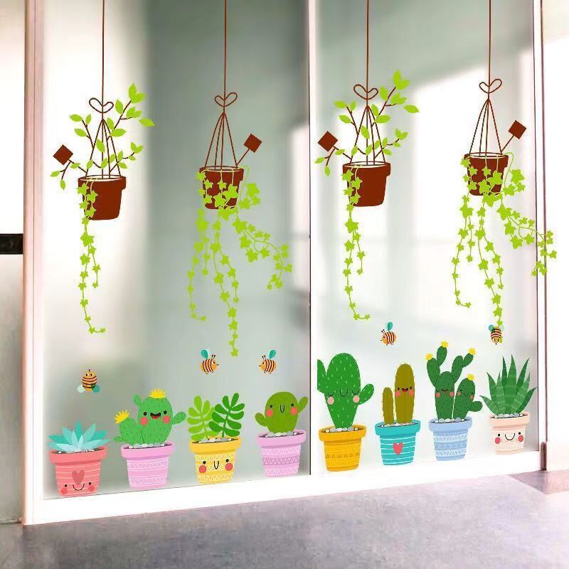 ガラスのステッカーの窓は窓の花の紙を貼って小清新な小学校の教室のクラスの文化を飾ります。|undefined