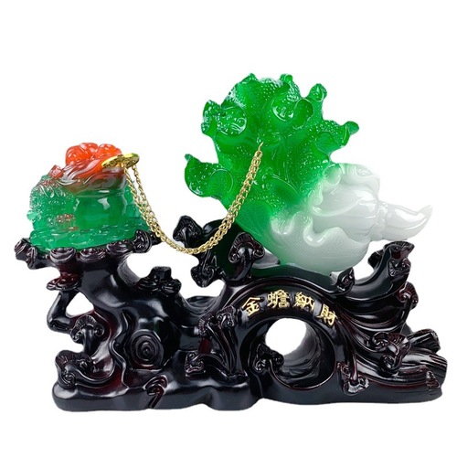 Cabbage ornaments resin imitation jade golden toad to attract wealth cabbage crafts ornaments Chinese living room home wine cabinet decorations
